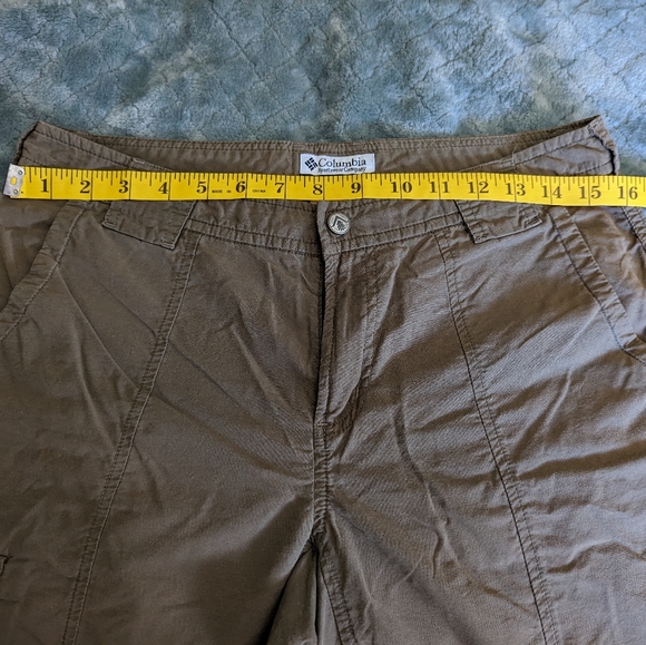 ⛰️🥾🎒 Columbia capris ⛰️🥾🎒 Size 6 - Picture 8 of 8